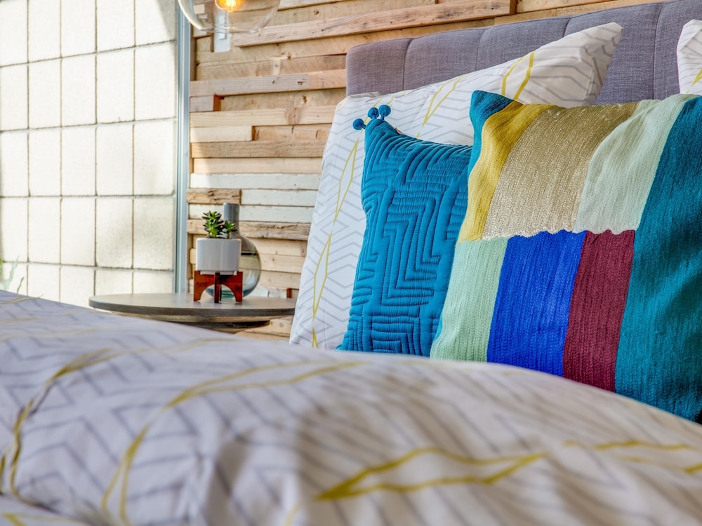 Palm Springs Vacations - West Elm House 2017: The Alexander - Property Image 56