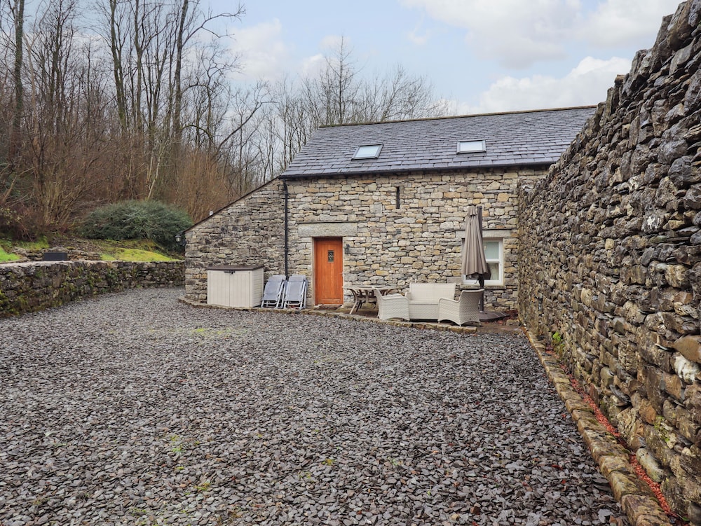 Durham Bridge Barn