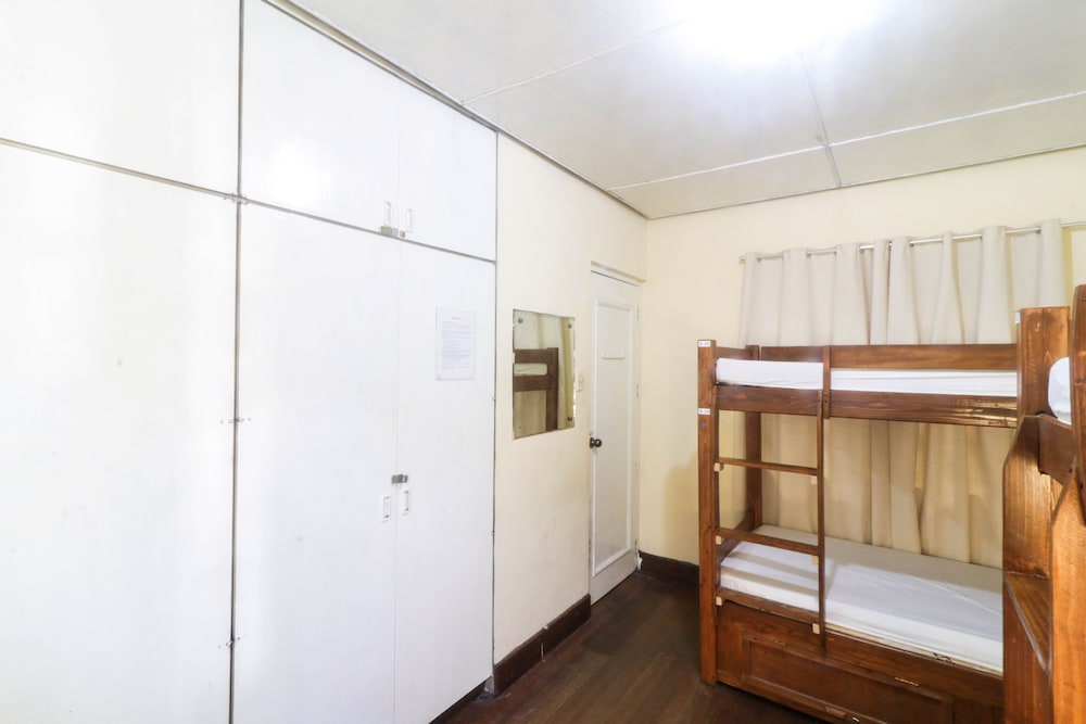Kamuning Hostel