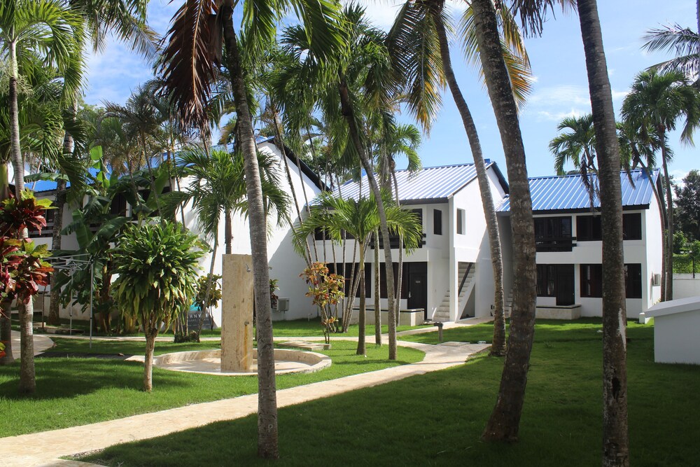 Hotel Ahnvee resort adults only