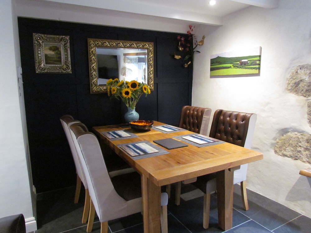 Trenwith Bridge Cottage