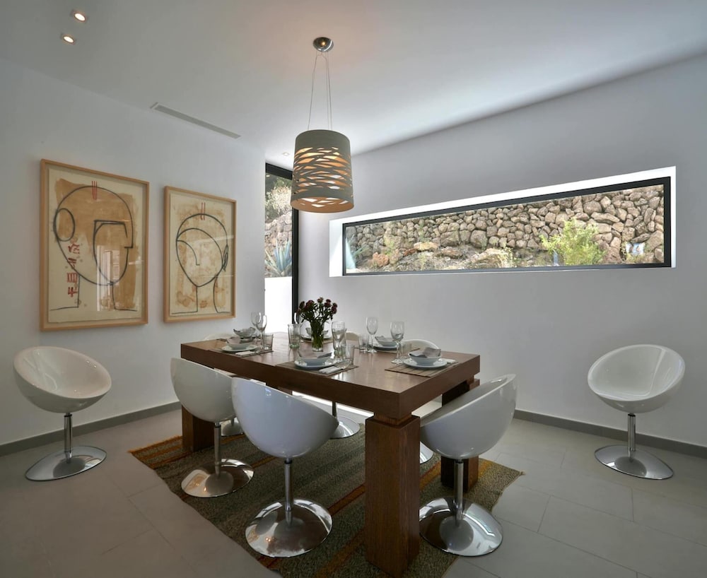 Villa With Outdoor Area