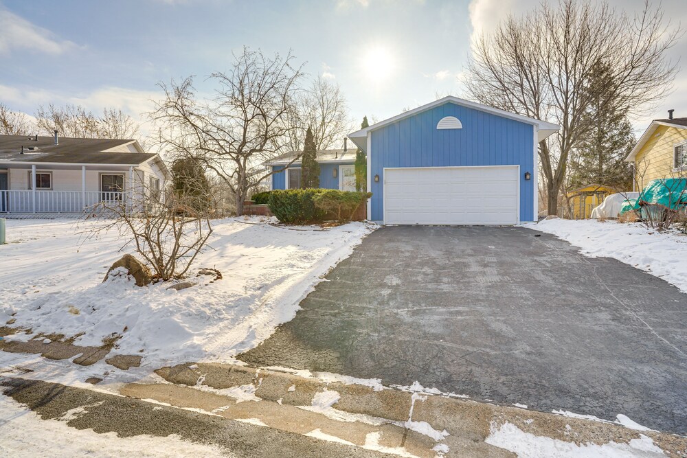Charming Savage Home w/ Yard: 18 Mi to Minneapolis view 5