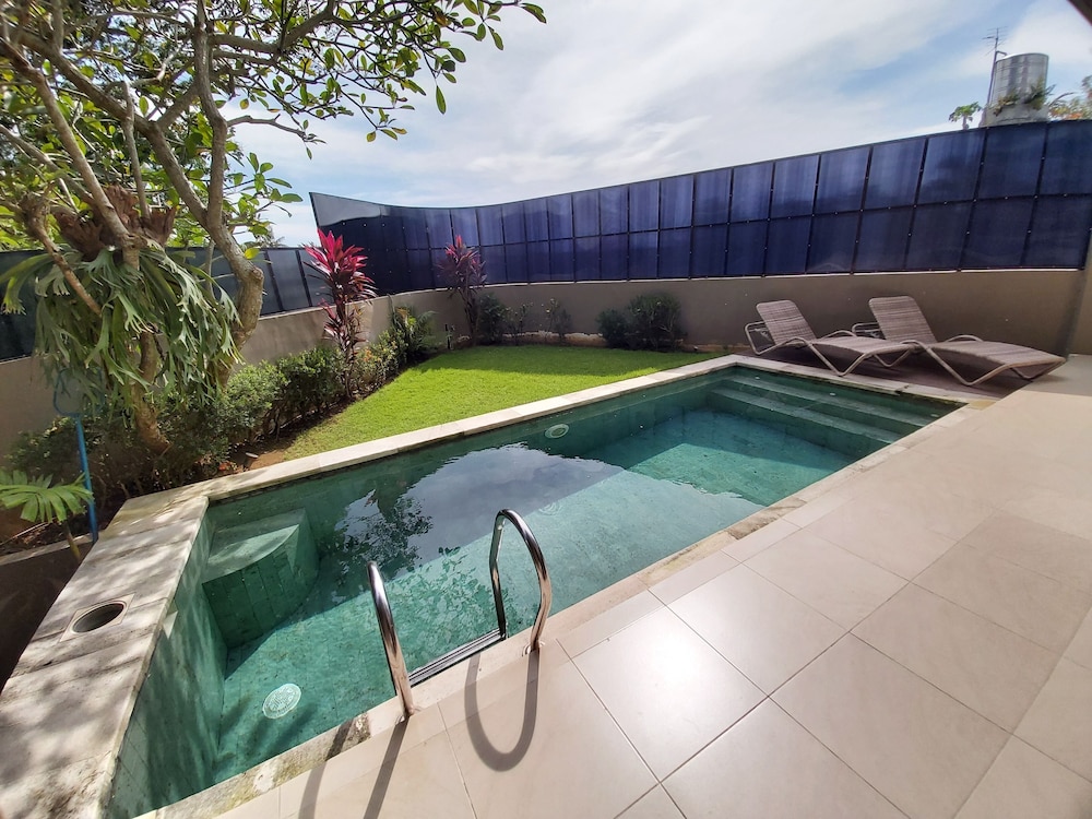 Askara Villa Pererenan - Image 1