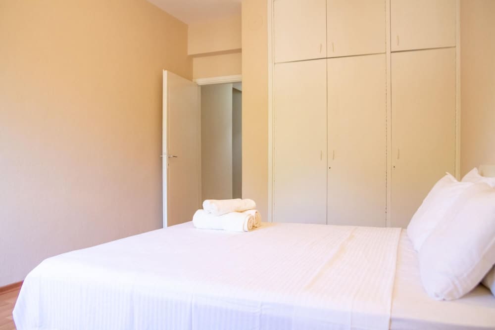 Flat Near Sea and Public Transportation in Izmir view 3