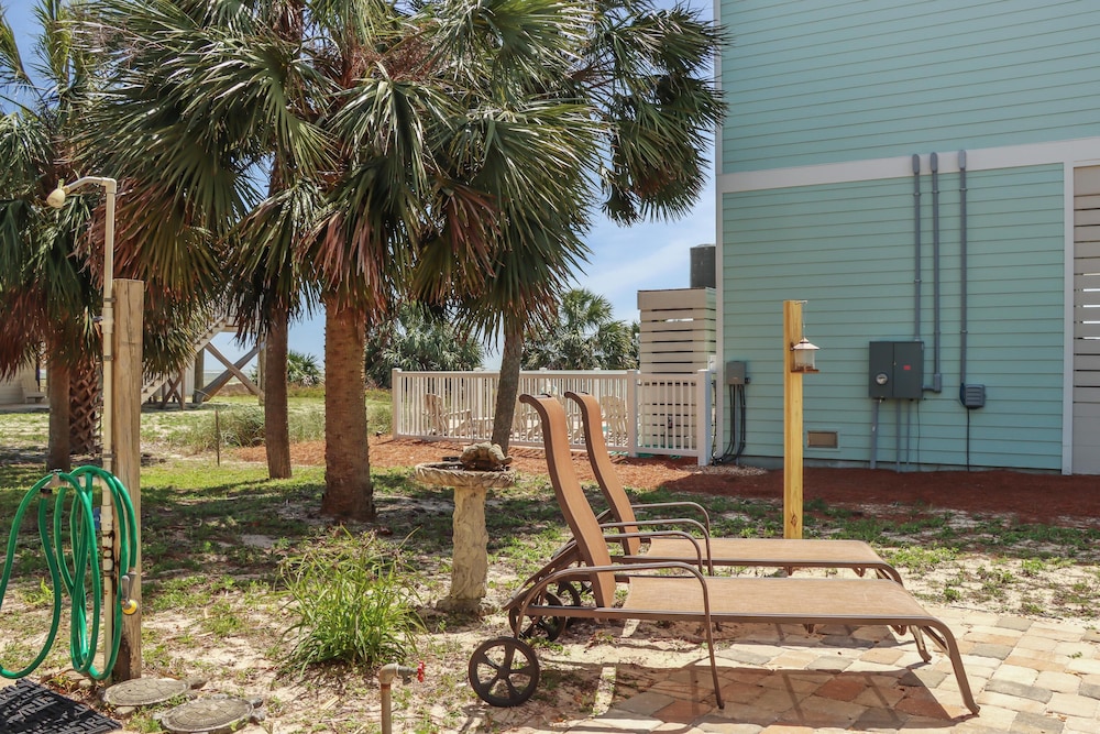 Palmetto Breeze