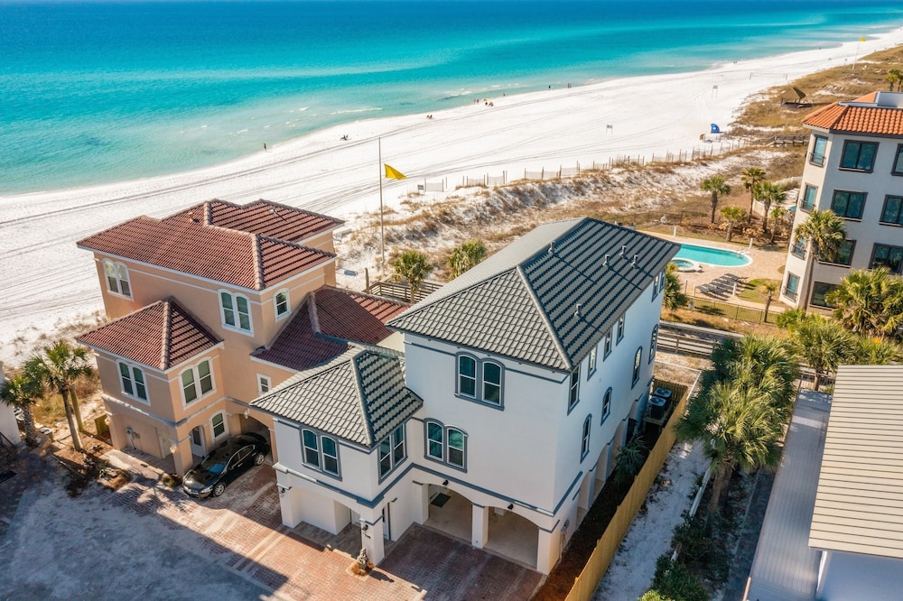 Calico by Avantstay Beachfront Retreat view 5