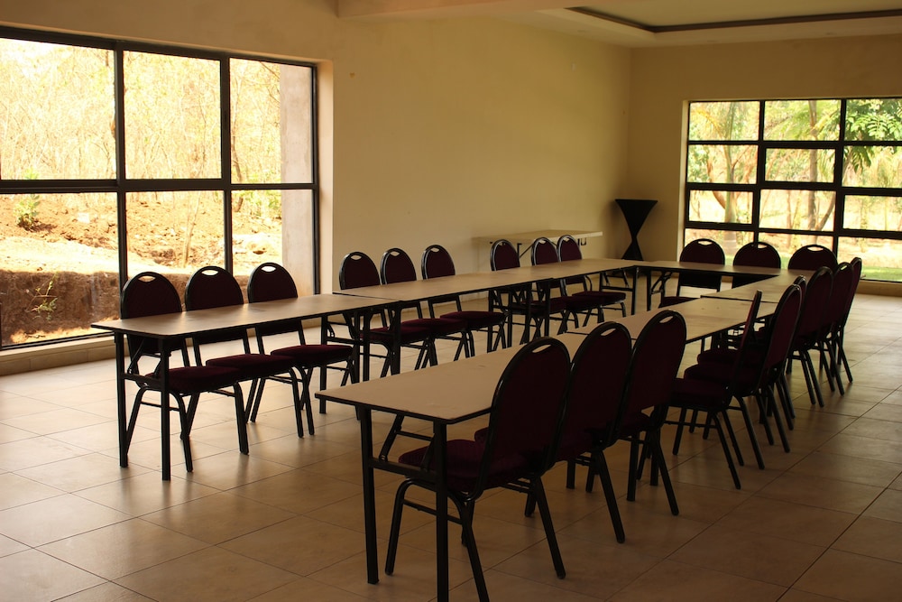 meeting & event spaces