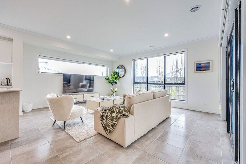 StayAU 5BR Family Getaway GreaterGeelong in Duneed