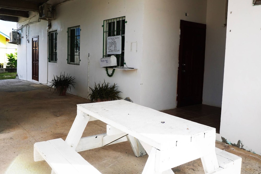See Belize Seabreeze Sea View Studio With Balcony, Pool & Overwater Deck, 2nd FL