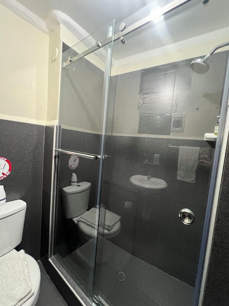 Airport Tampu B&B - Lima Airport, photo 37