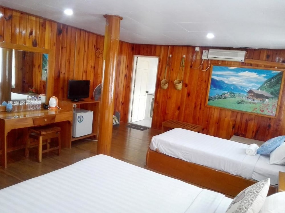 Bright hotel