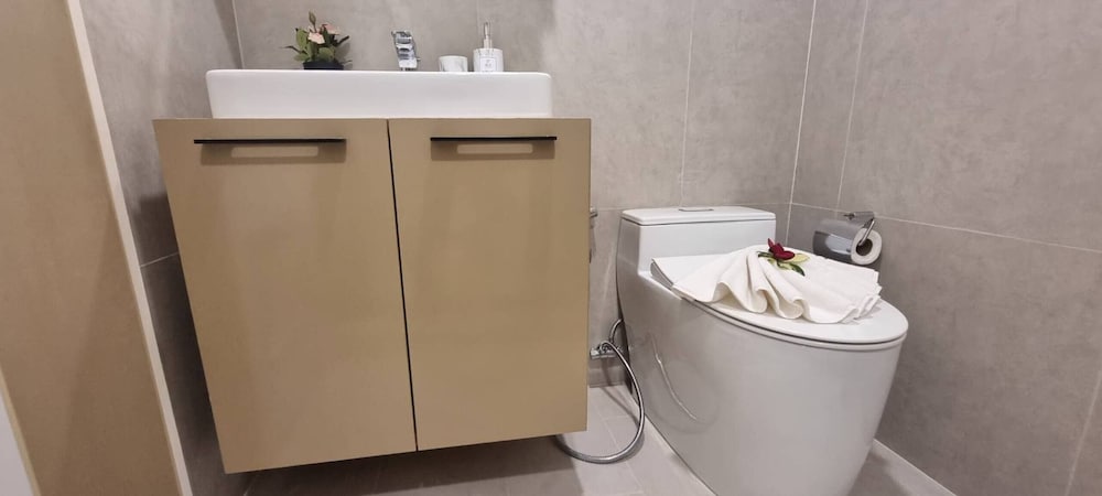 Ao504 - 1 Bdr Condo Top Floor Forest View, Ao Nang view 4