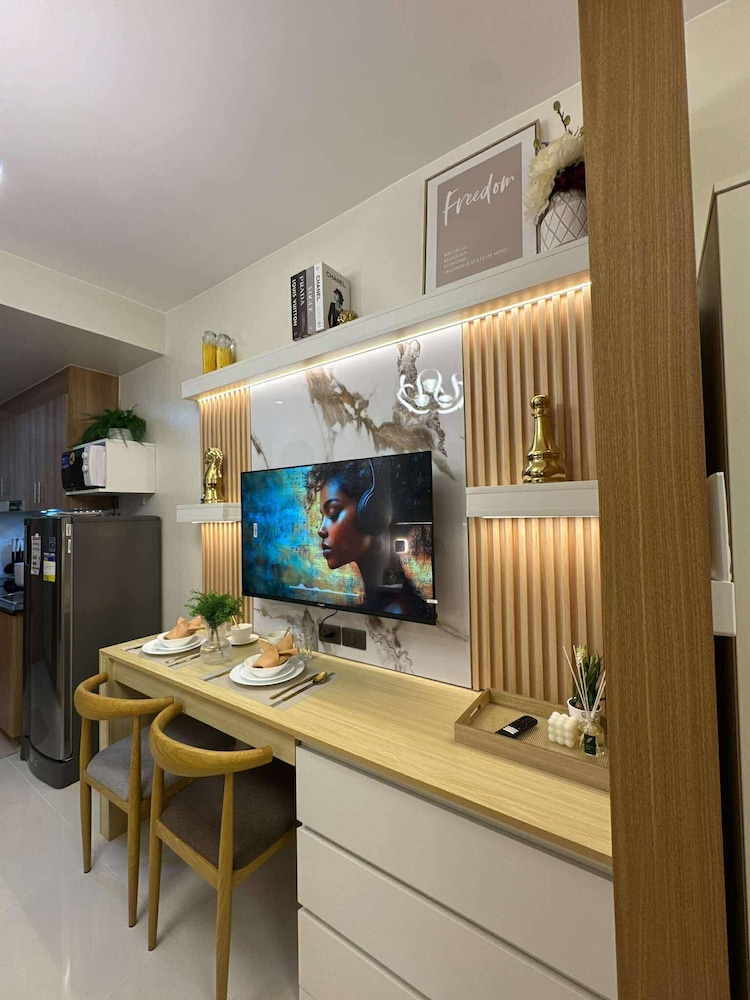 RED Luxe Haven Comfy Stay, Netflix and Fast Wifi Ready