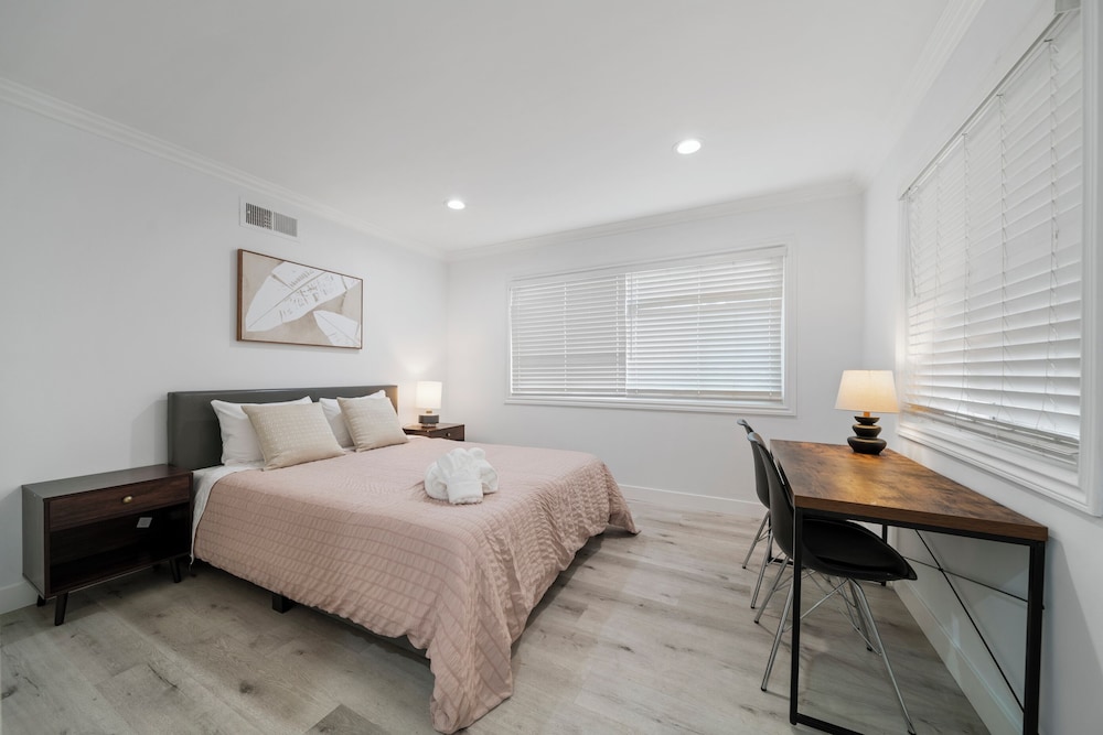 @ Marbella Lane - Serene and Pristine Home