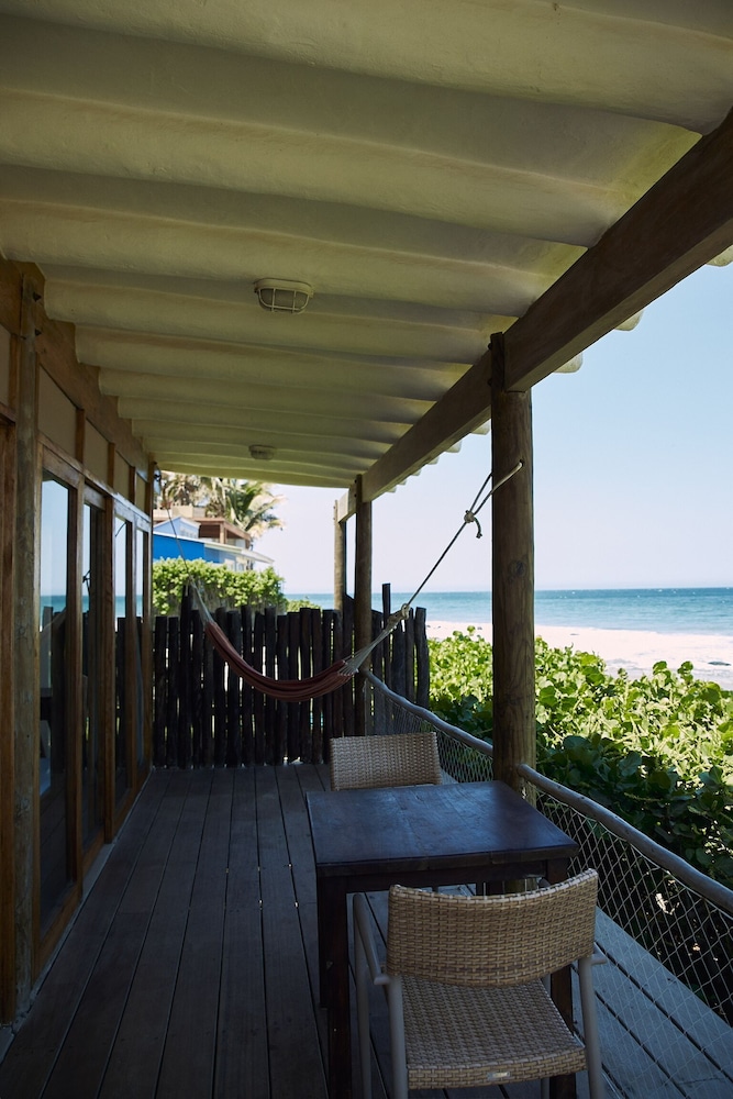 Cocaloba Adobe by Wynwood House