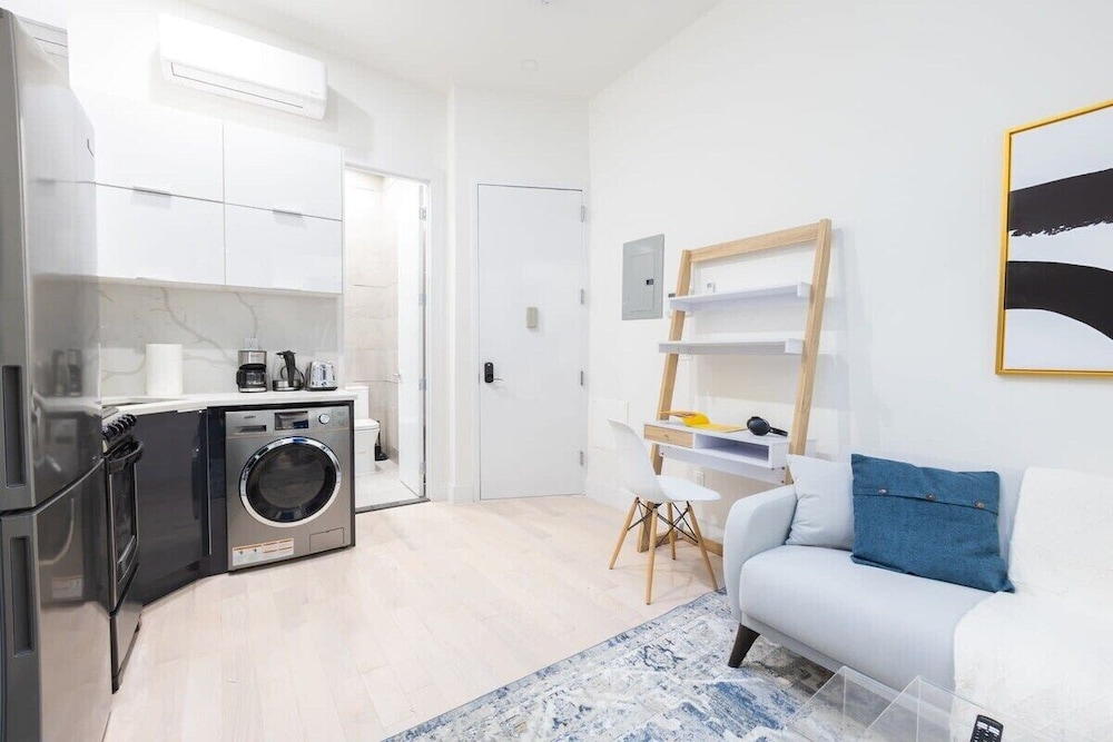 317 UES Apartments