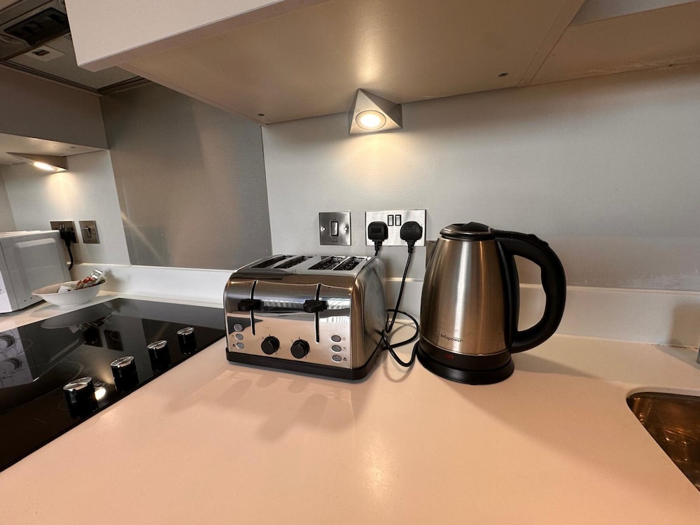 Cozy Studio in Bracknell With Free Parking