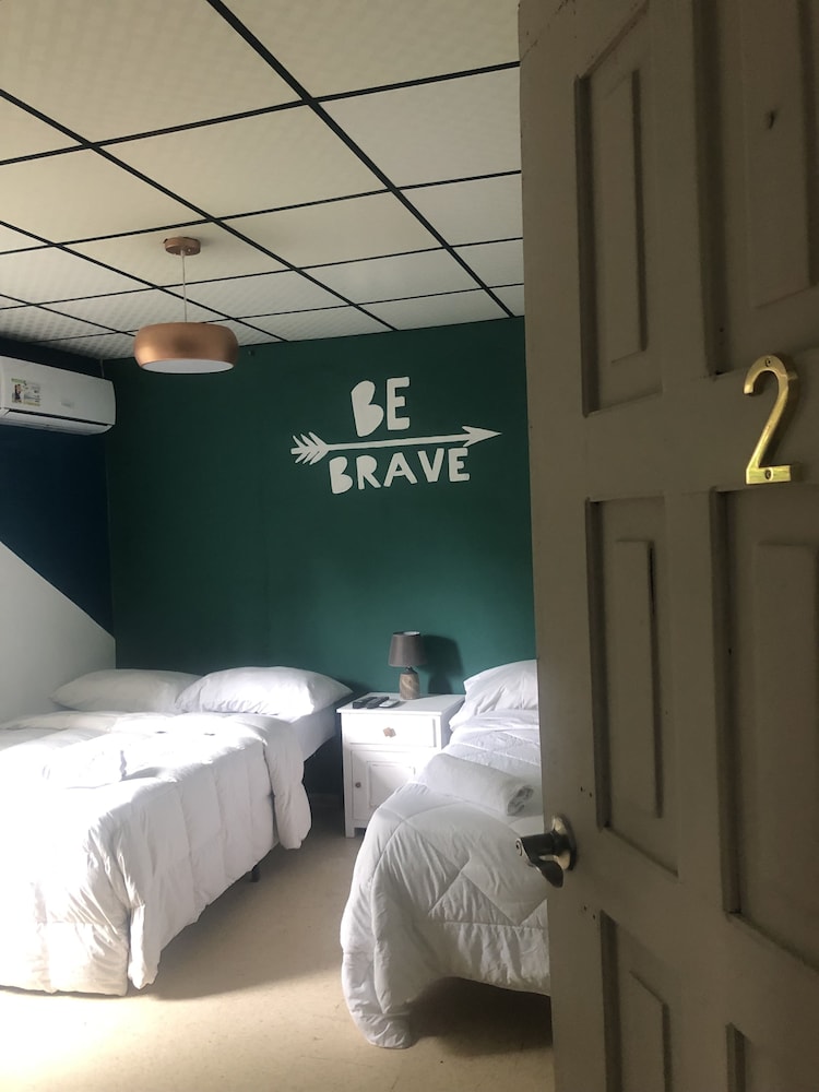 Hostal Travelers view 3