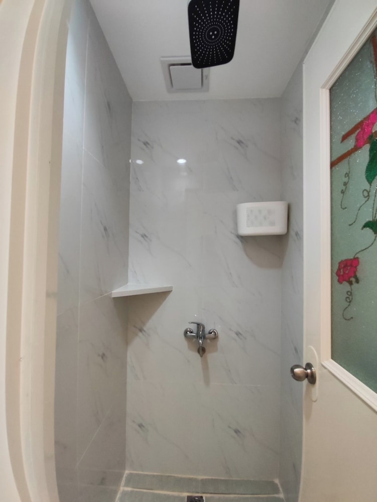 DMC Condotel