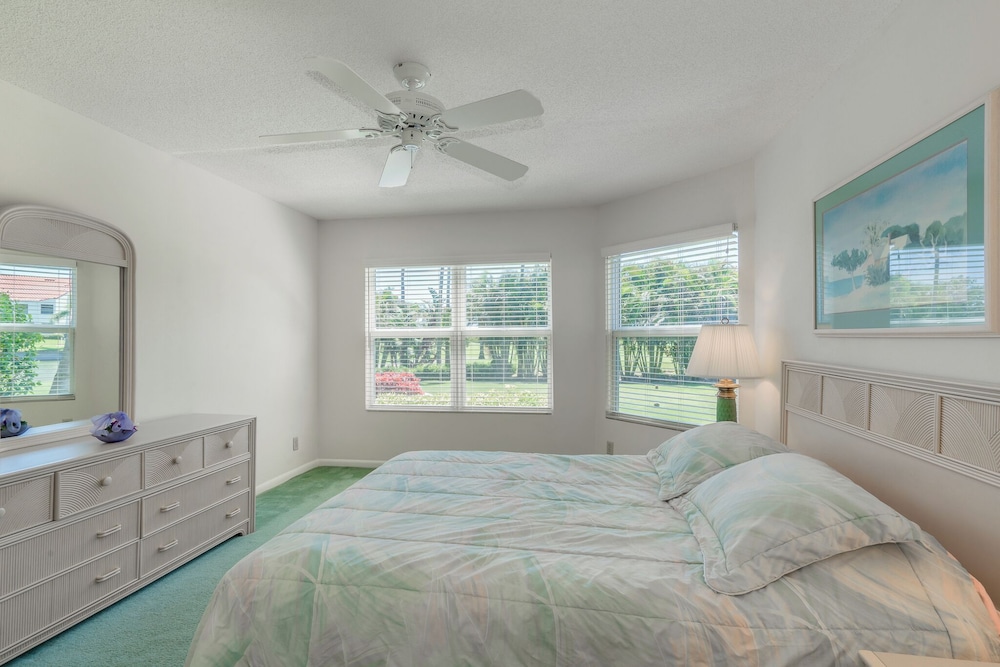 Vista Verde North 6-142 by Distinctive Beach Rentals
