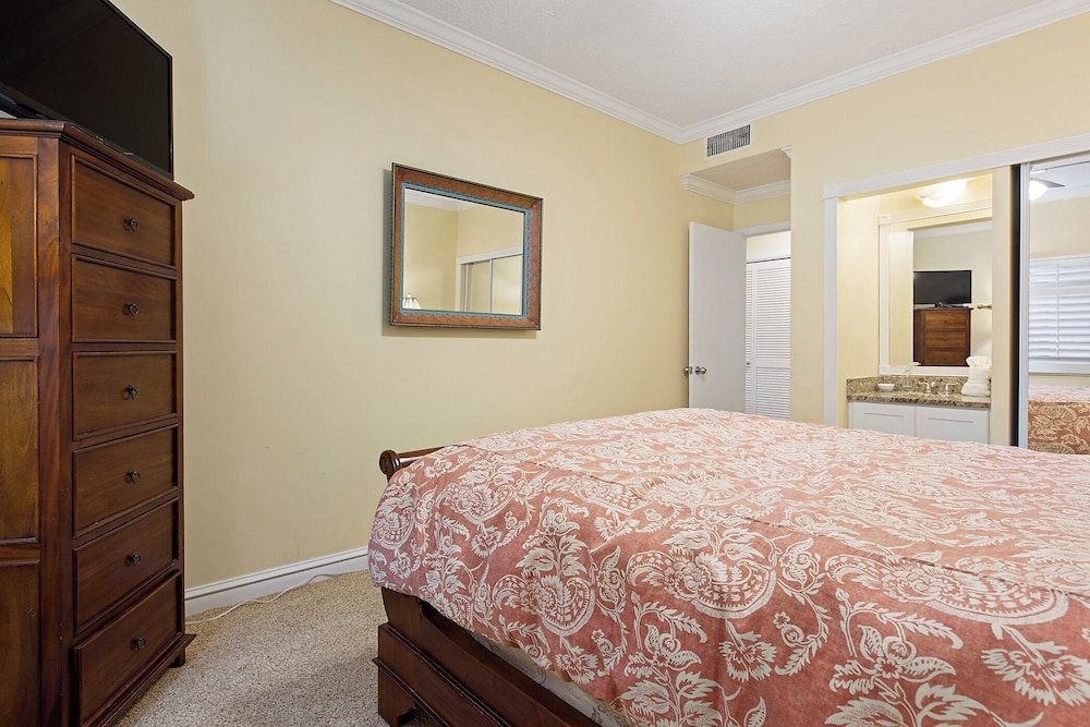 Romar House by Southern Vacation Rentals