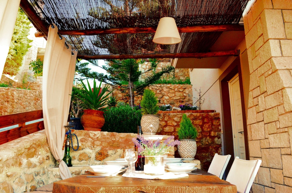 Luxury Holiday Villas Gouves
