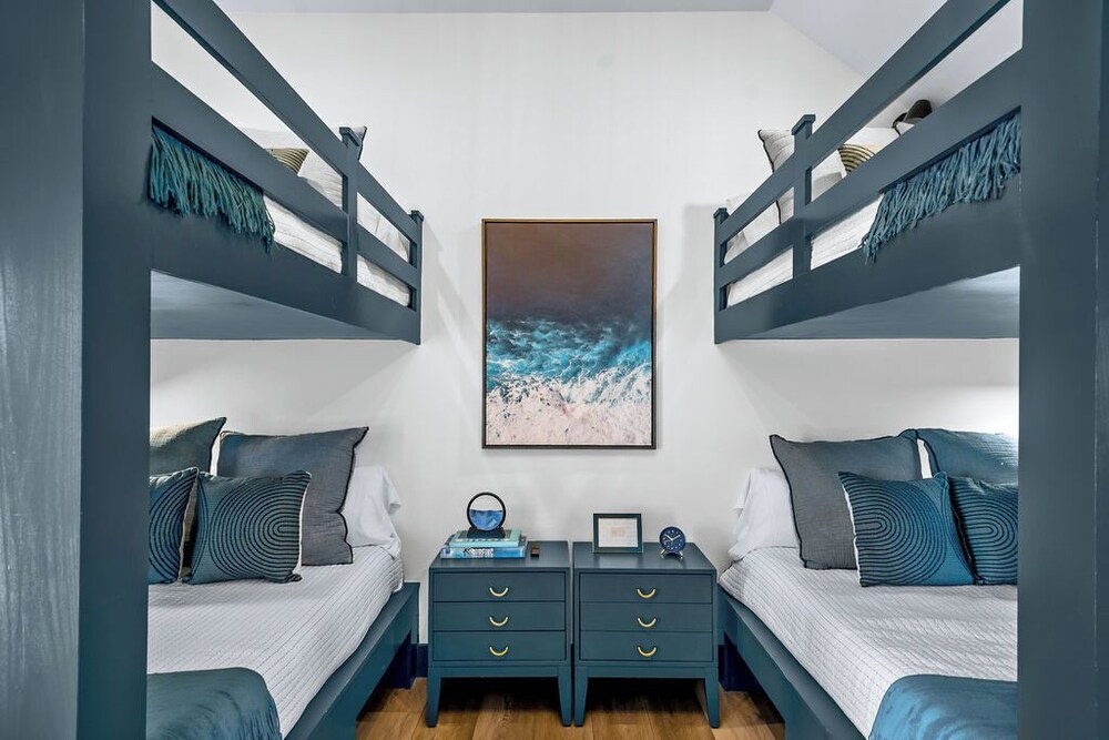 Blue Water Villa 304 SUN