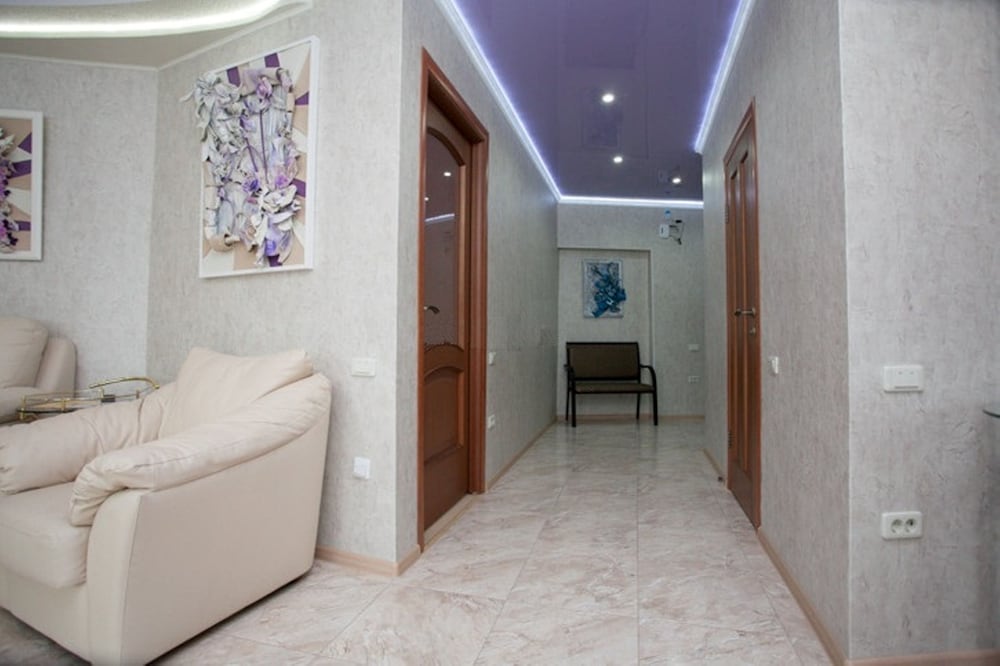 InnHome Apartments - Revolution Square