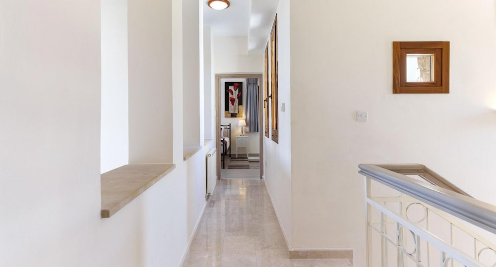 Villa 327 Galinios in Kouklia
