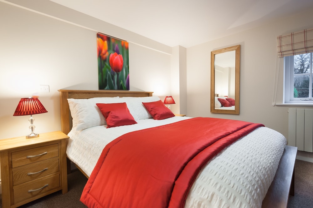 Milntown Self Catering Apartments view 5