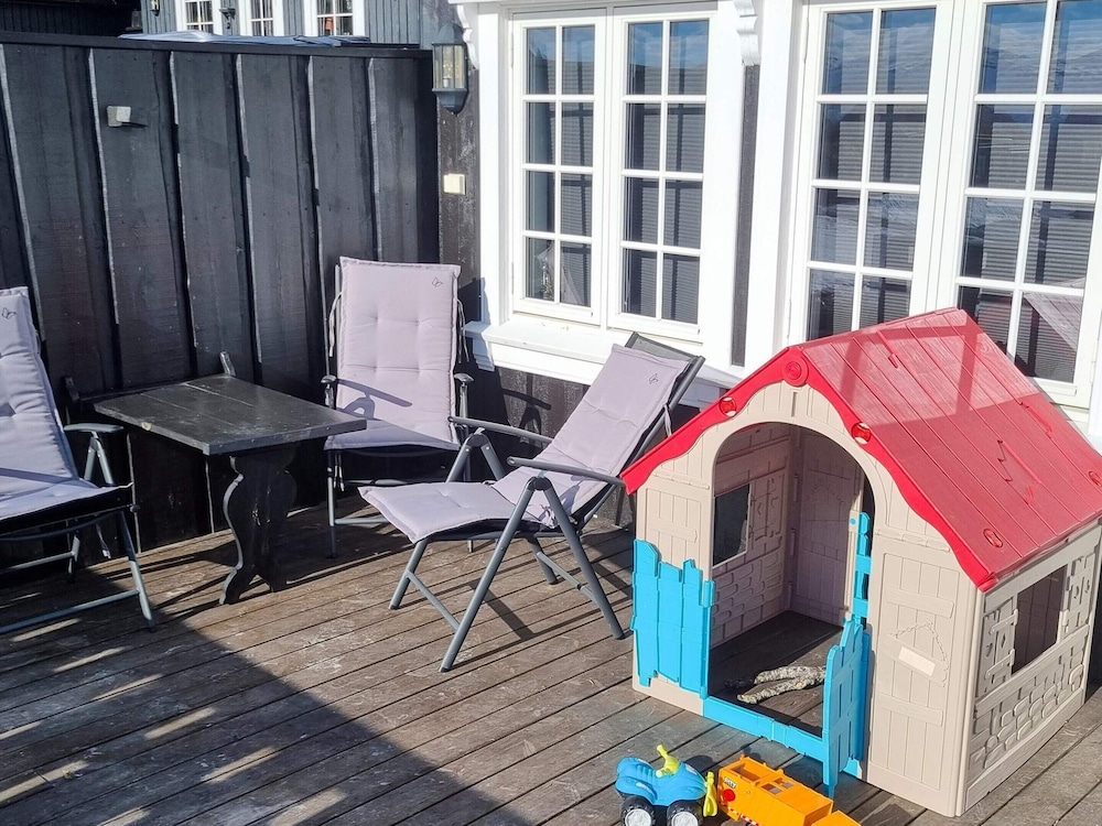 9 Person Holiday Home in Rauland