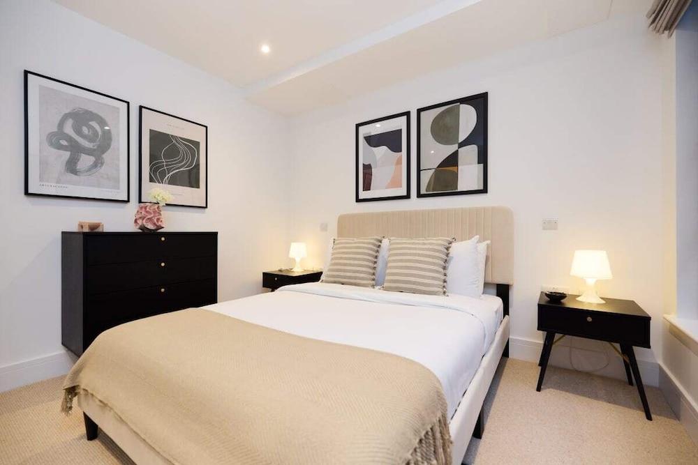 The Melbray Gem - 2bdr Apartment With Courtyard