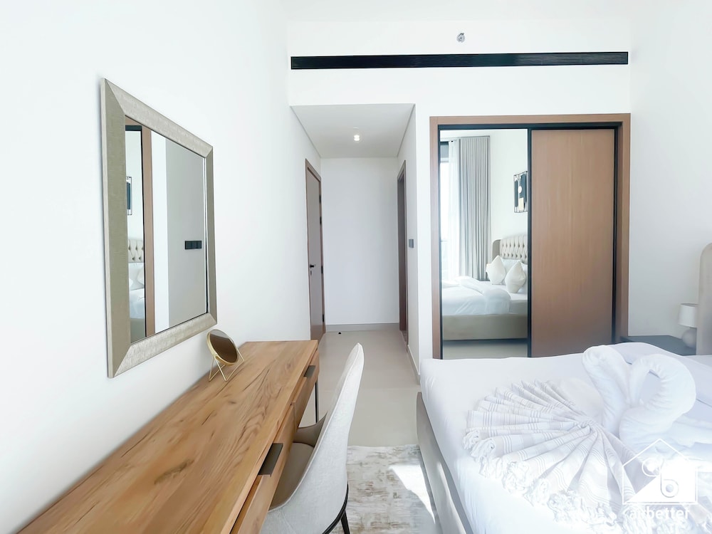 Bright & Modern1br Binghatti Amber JVC Dubai