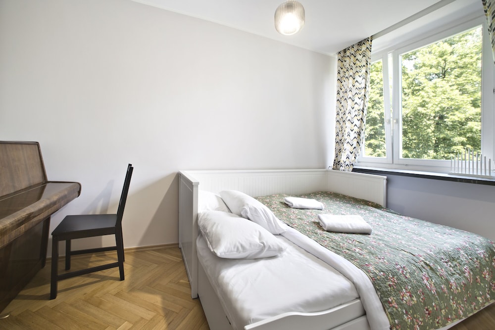 P&O Apartments Bielańska view 4