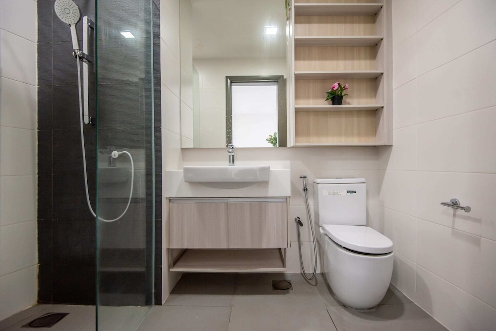 A Lovely & Comfy Suite at Suasana Suites JB 11