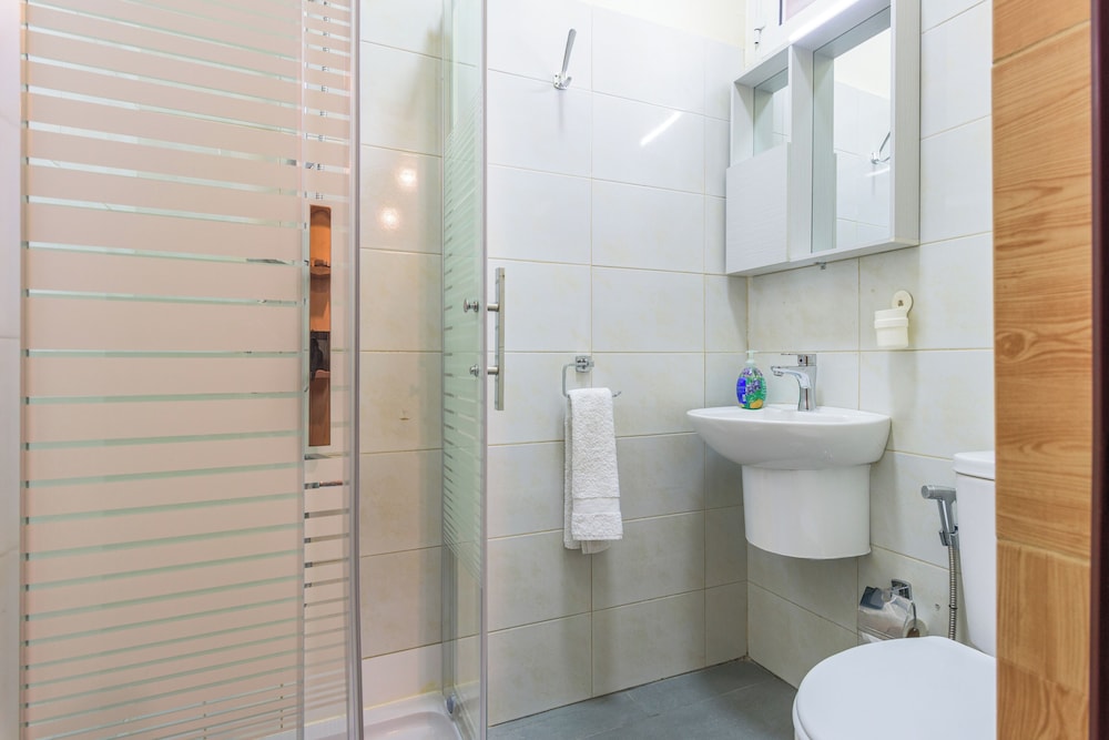 Timberwood Studio in Batroun