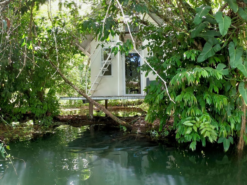 Dreamcatcher Eco Lodge - Adults Only