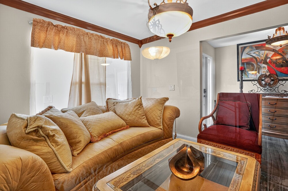Relaxing Chamonix Retreat 3 Bedroom Home
