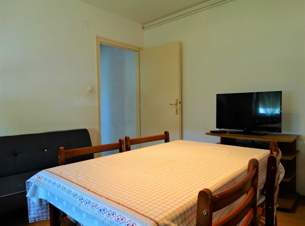 Crikvenica Tranquil and Stylish Apartments With Sea View