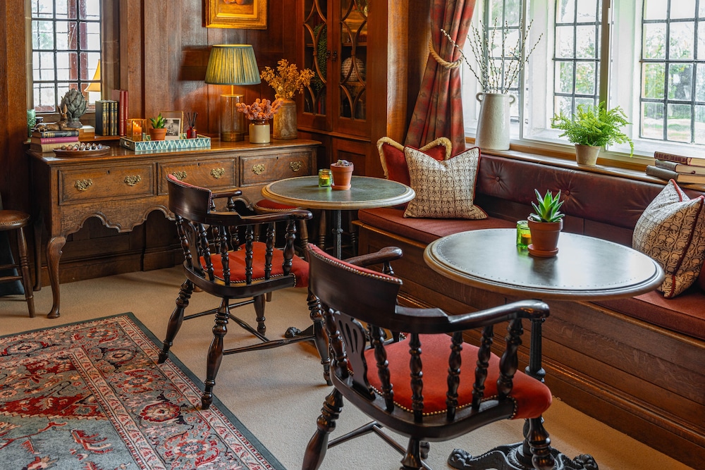 Stone House Hotel