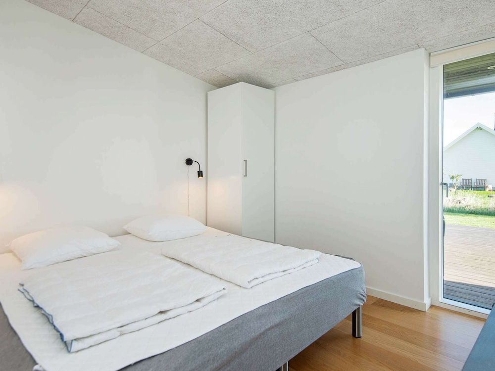 Deluxe Holiday Home in Jutland near Sea view 5