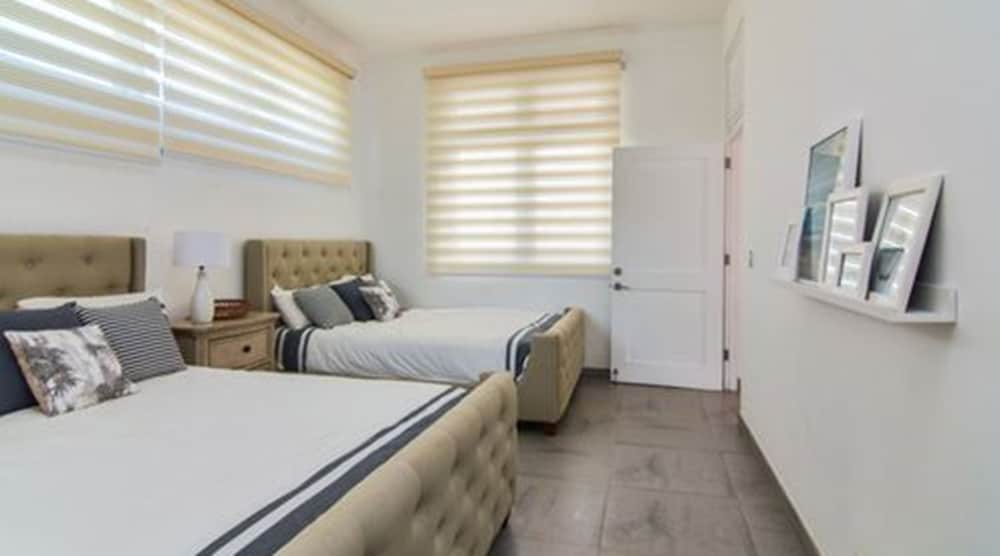 Luxury Villa Olivo 83 view 5