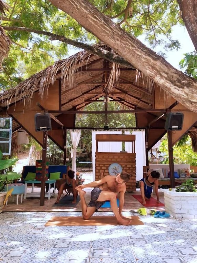Kawabonga Hostel