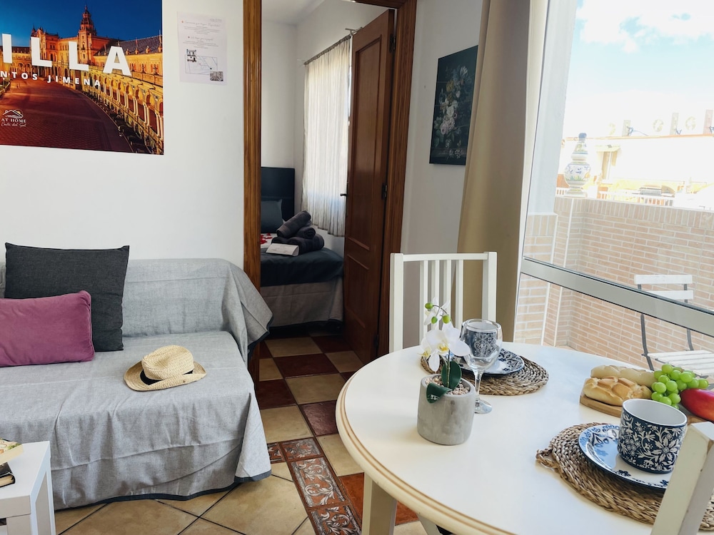 Apartamento Sevilla Jimena by At Home Costa del So