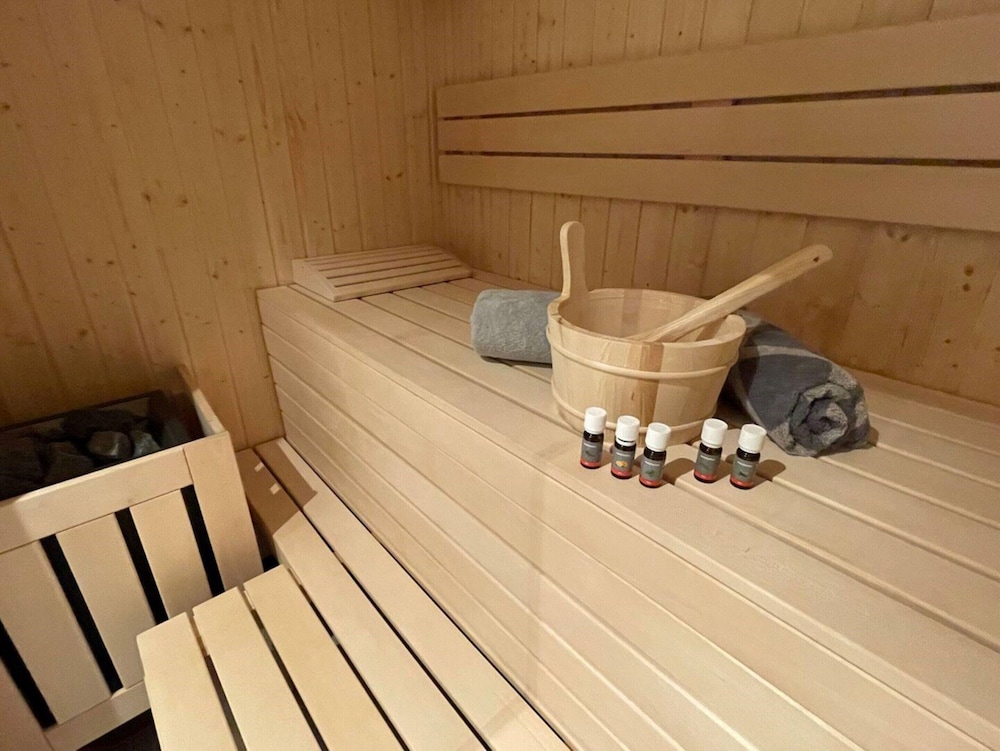 Luxury Apartment With Sauna on the Mountain
