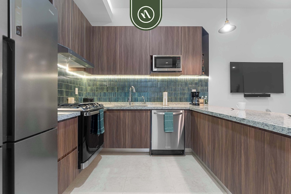 Brand New 1 BR Condo Right Next to the Malecon