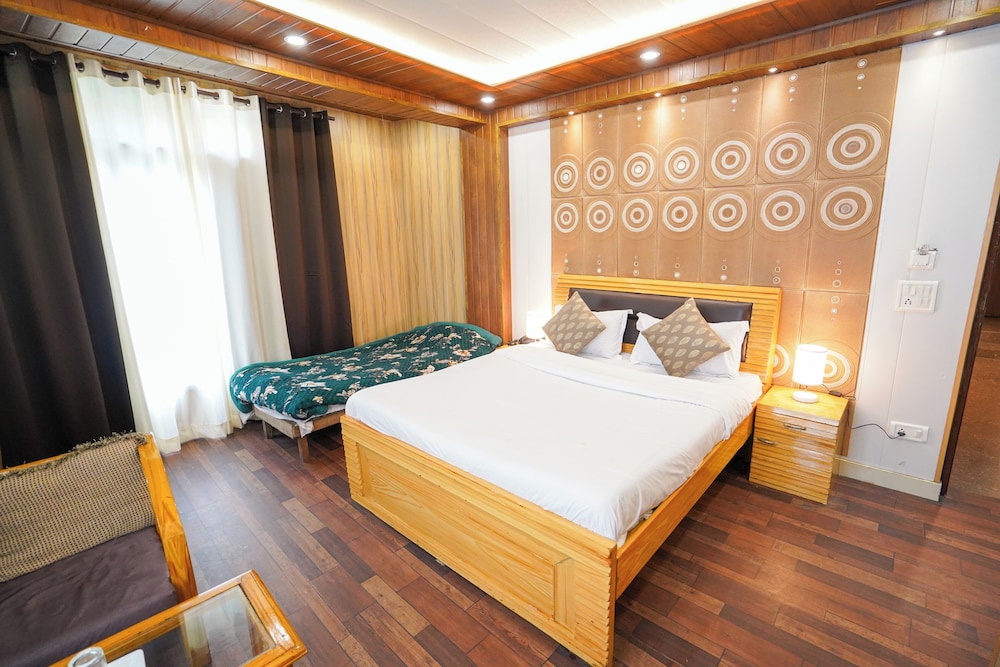 Hotel Sapphire unit of Anand Hospitality