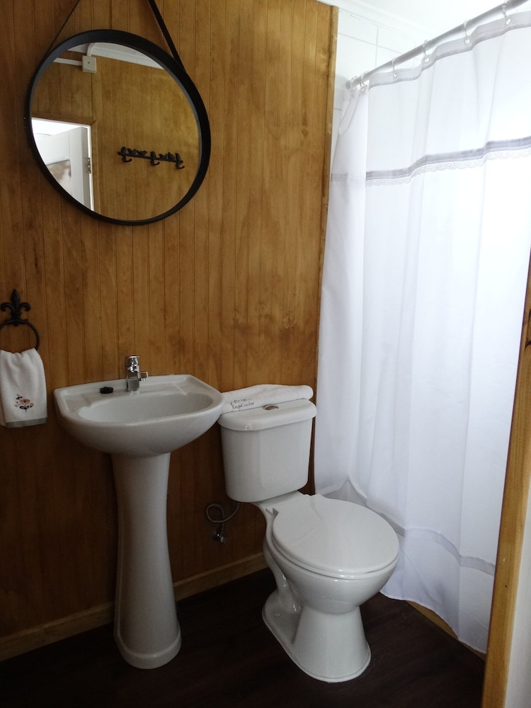 Hostal Lago Cóndor Patagonia