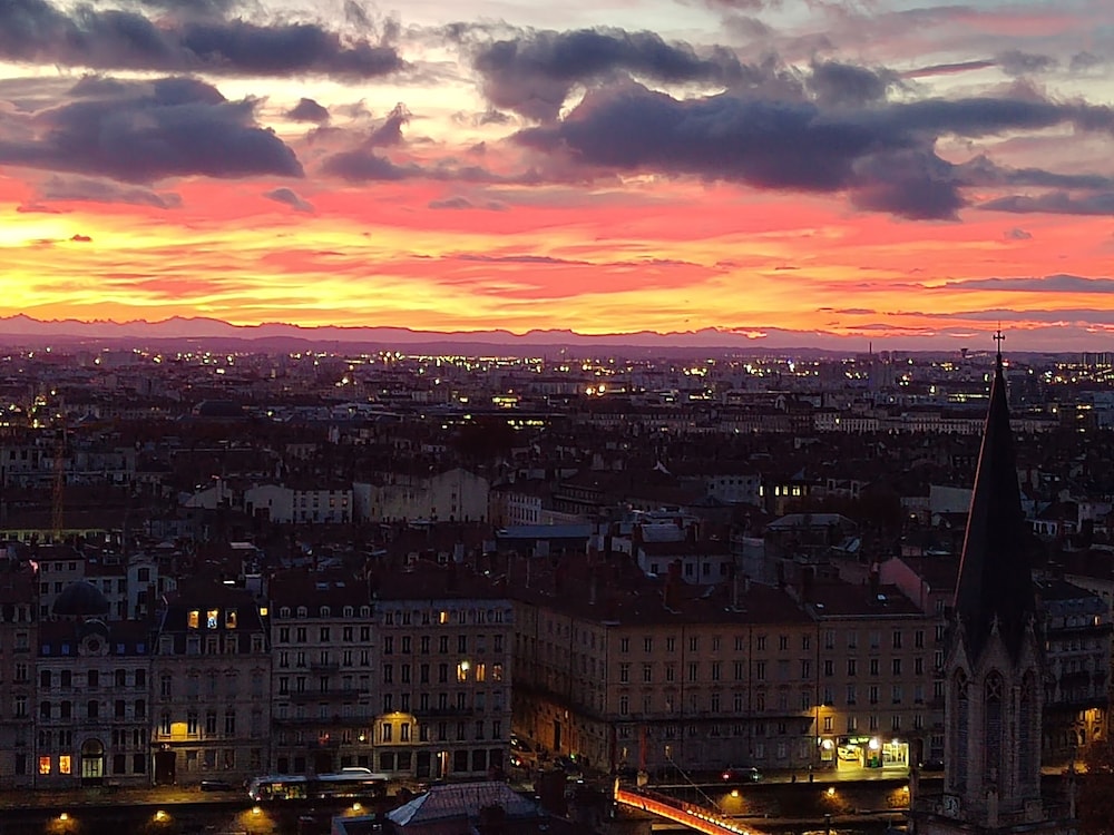 Hostel Lyon Centre view 3